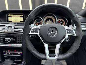 Used Mercedes-Benz E Class 2015 for sale - 76692917: Photo