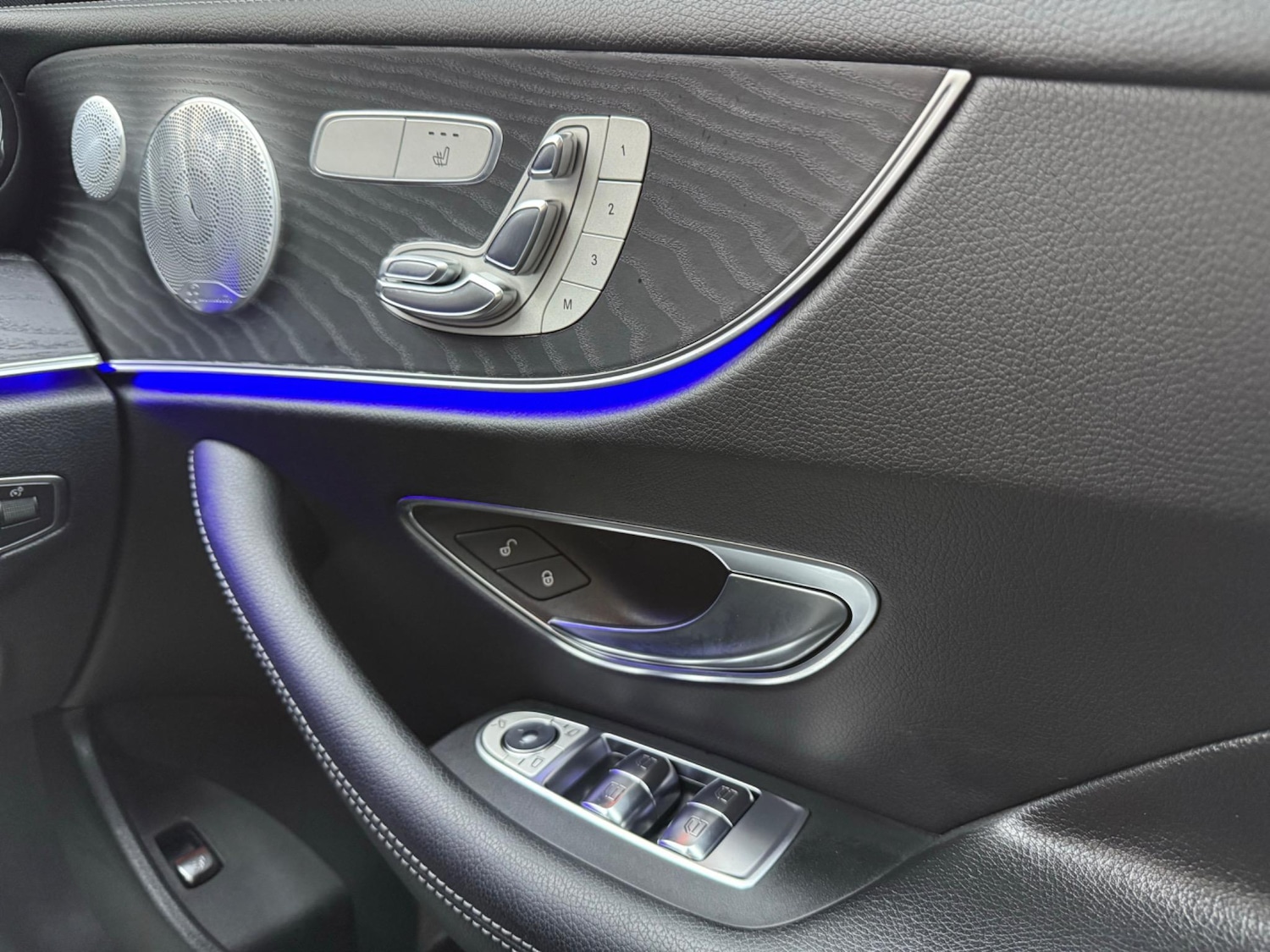 Used Mercedes-Benz E Class 2019 for sale - 76692921: Photo 18