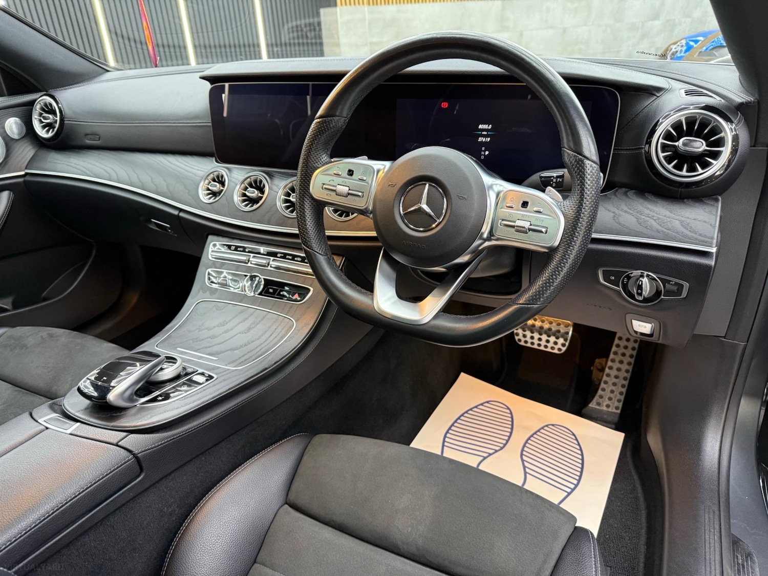 Used Mercedes-Benz E Class 2019 for sale - 76692921: Photo 3