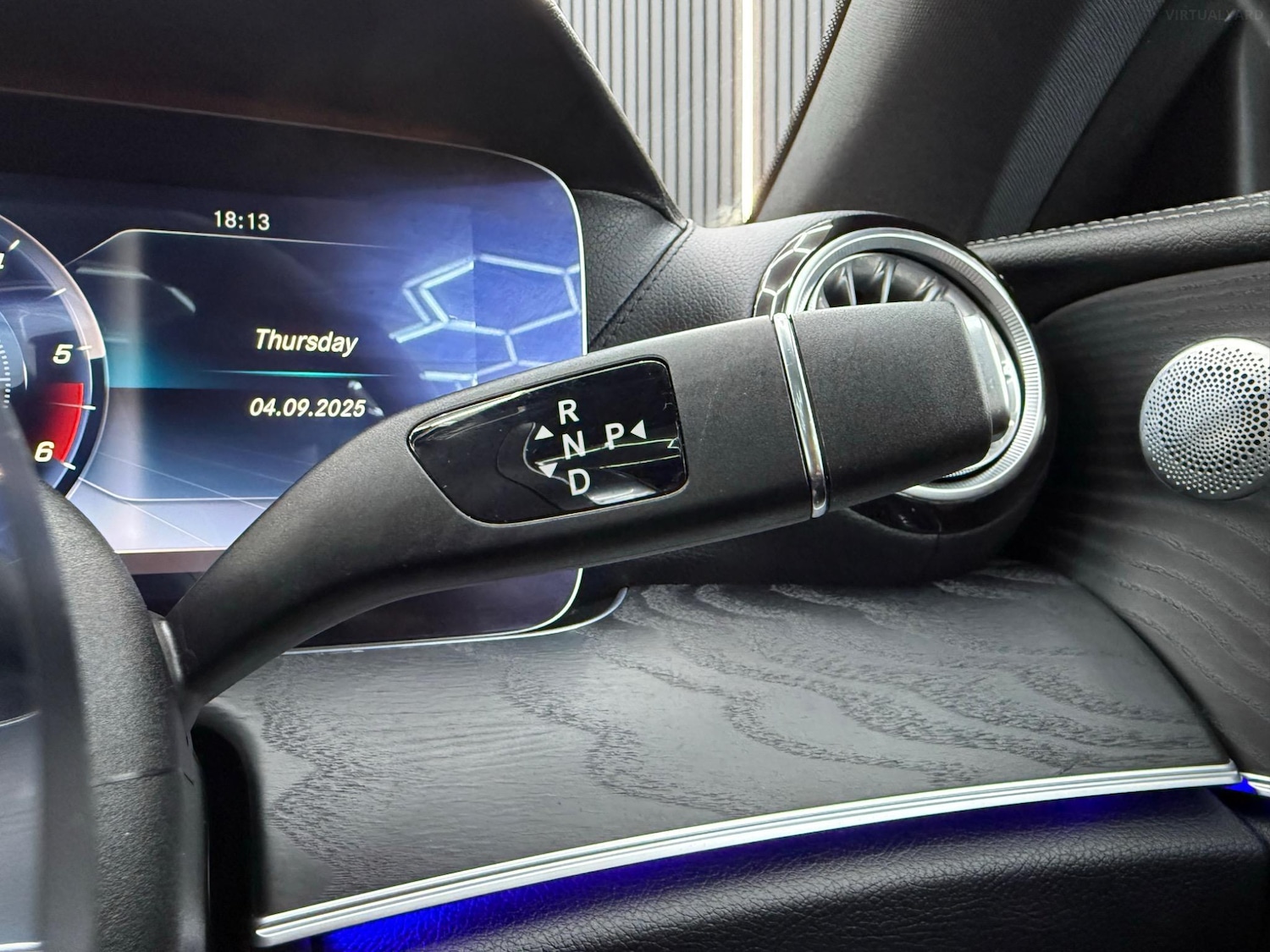 Used Mercedes-Benz E Class 2019 for sale - 76692921: Photo 31