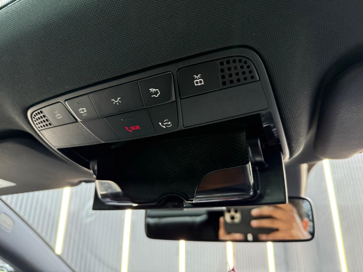 Used Mercedes-Benz E Class 2019 for sale - 76692921: Photo 33