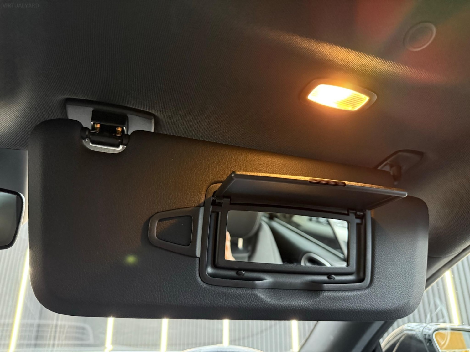 Used Mercedes-Benz E Class 2019 for sale - 76692921: Photo 35