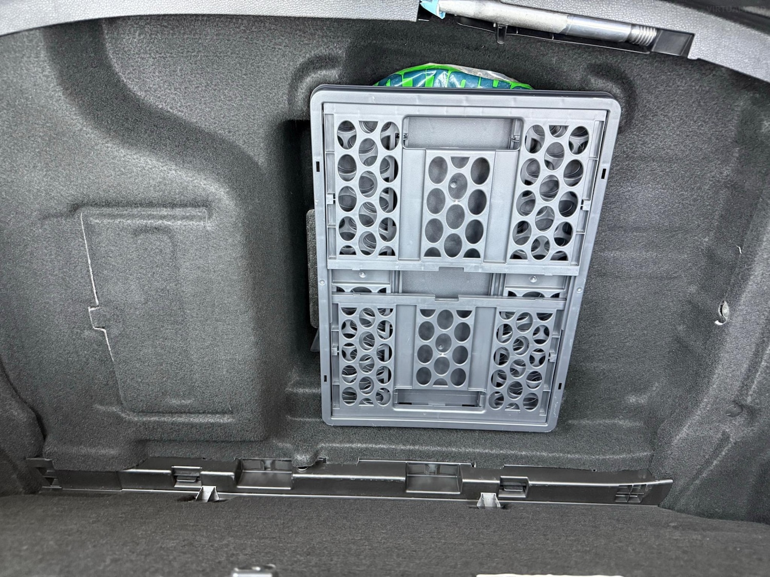 Used Mercedes-Benz E Class 2019 for sale - 76692921: Photo 36