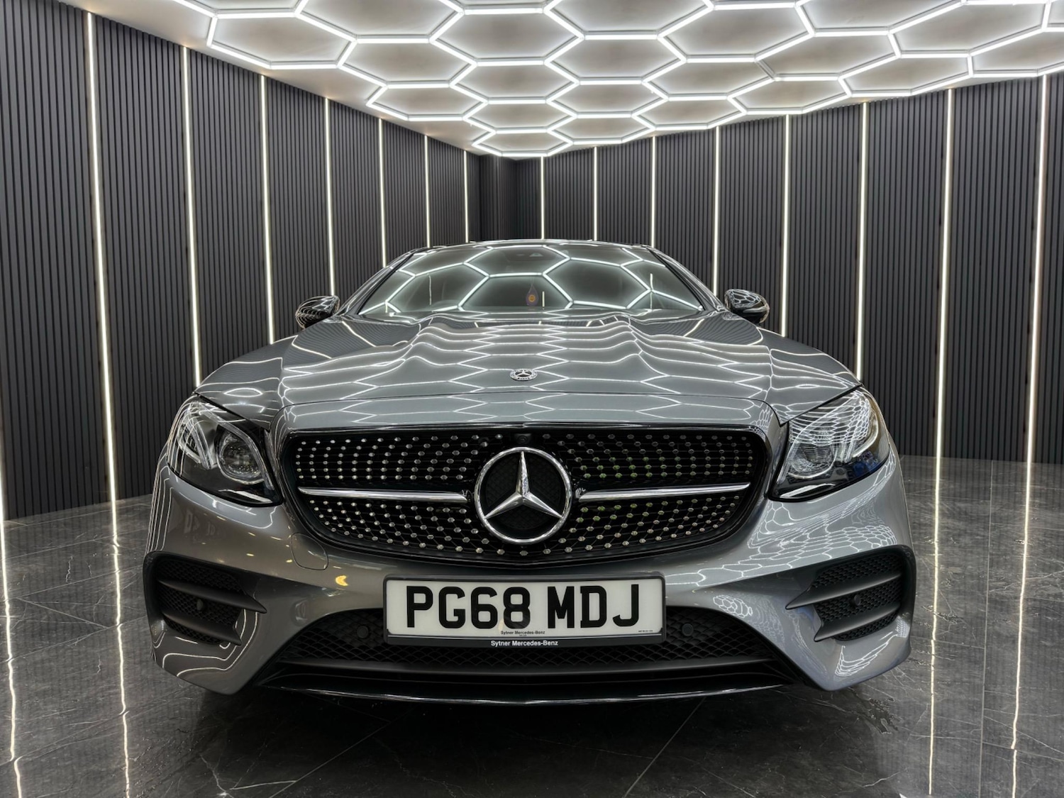 Used Mercedes-Benz E Class 2019 for sale - 76692921: Photo 8