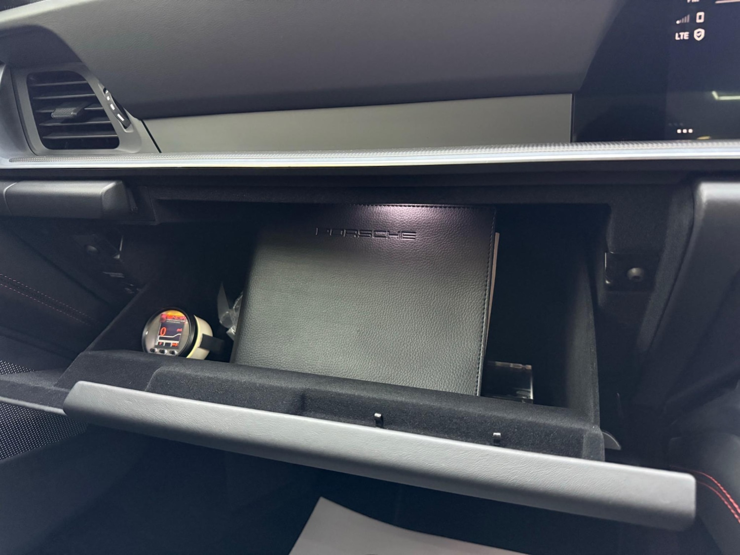 Used Porsche 911 2022 for sale - 76692919: Photo 44