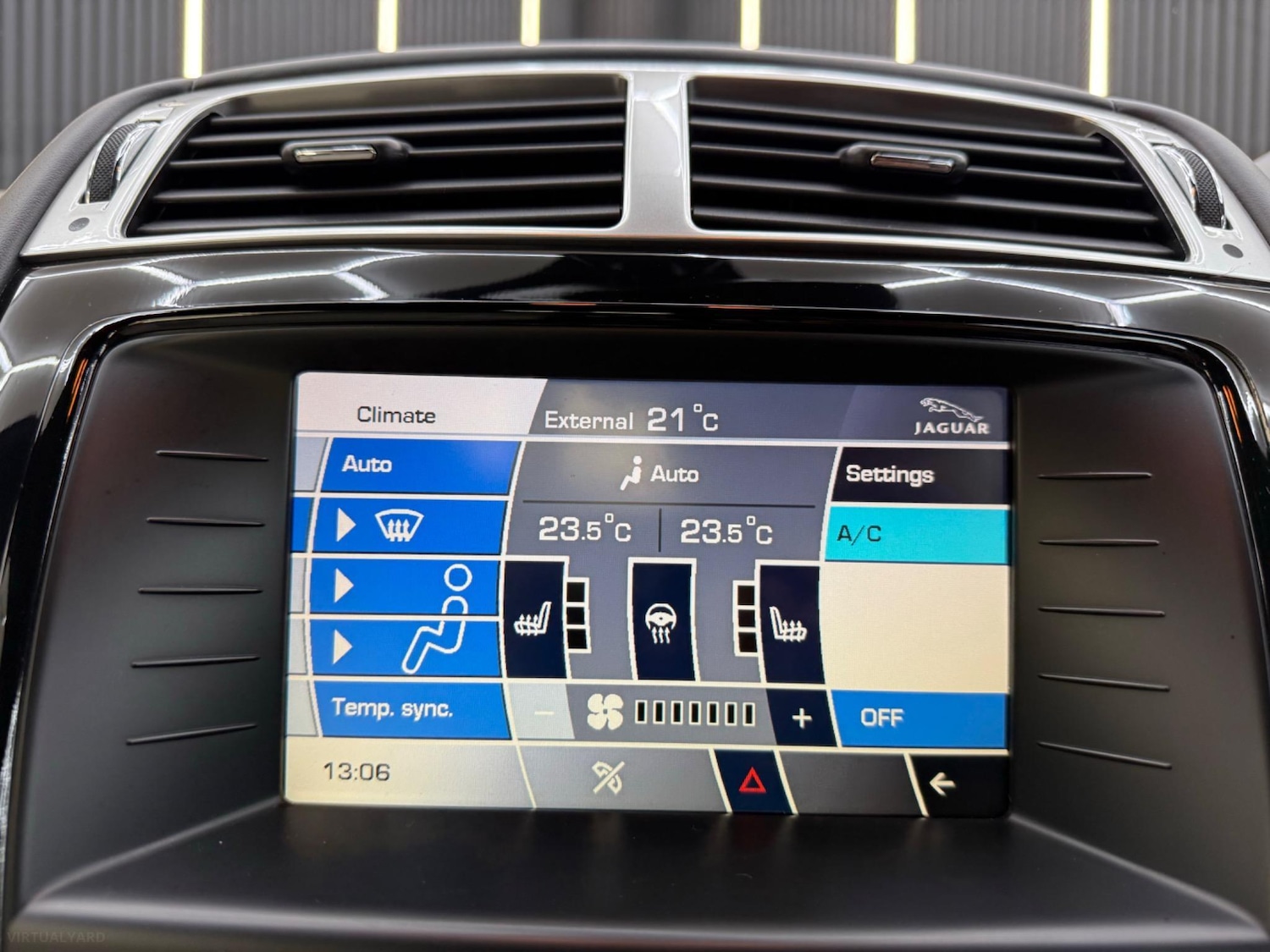 Used Jaguar XK 2014 for sale - 76957086: Photo 26