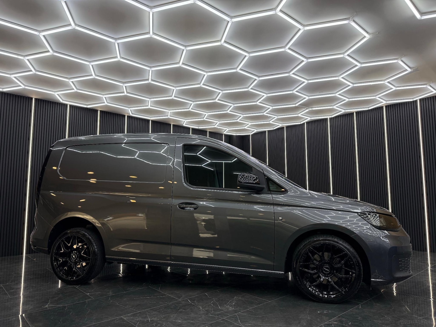 Used Volkswagen Caddy 2023 for sale - 76957082: Photo 2