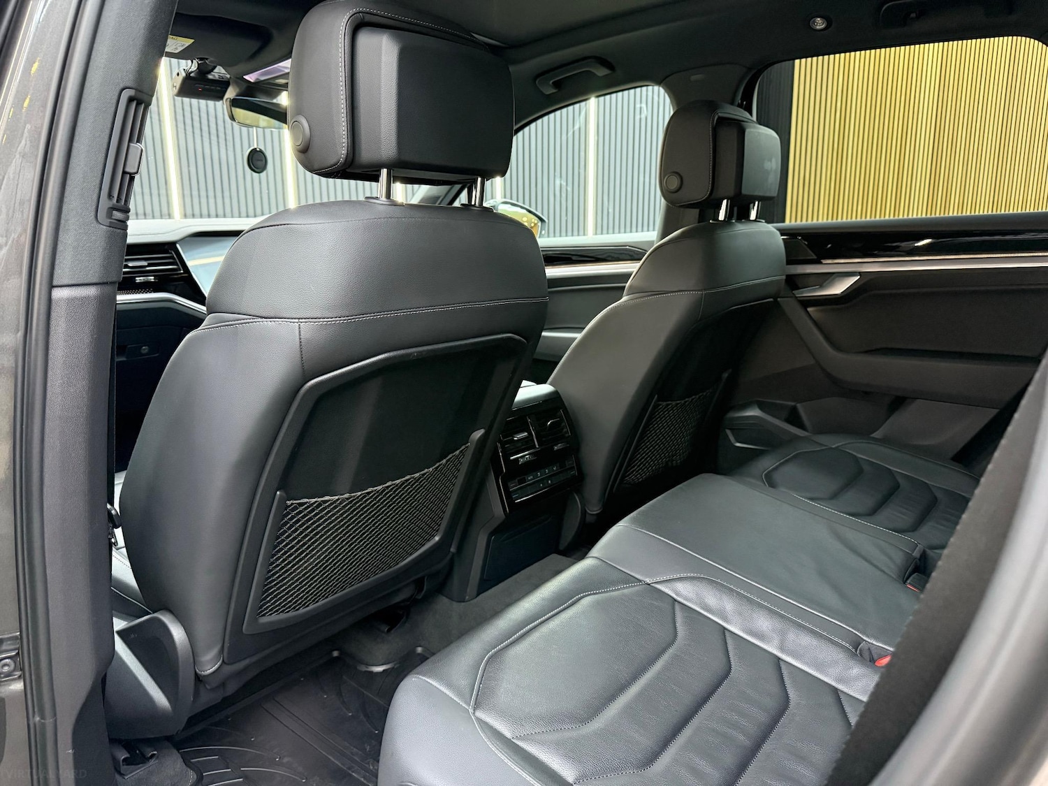 Used Volkswagen Touareg 2020 for sale - 76960331: Photo 17