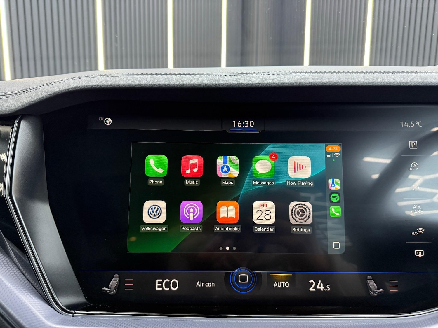 Used Volkswagen Touareg 2020 for sale - 76960331: Photo 20