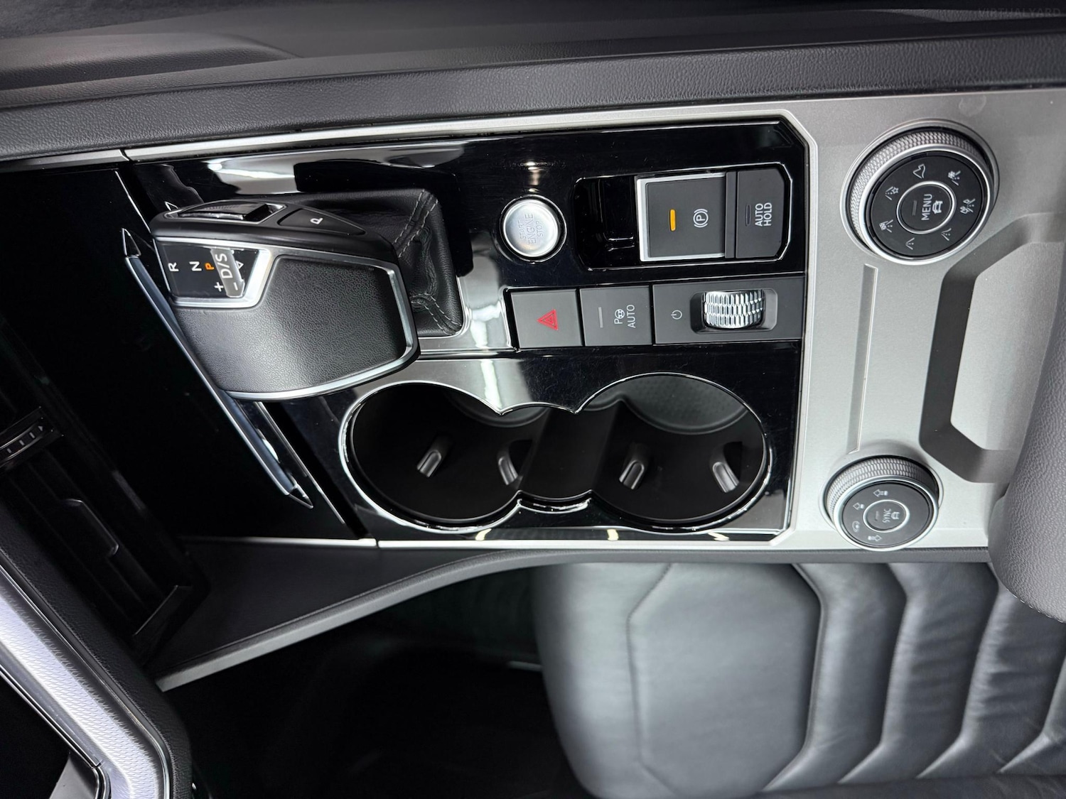 Used Volkswagen Touareg 2020 for sale - 76960331: Photo 40