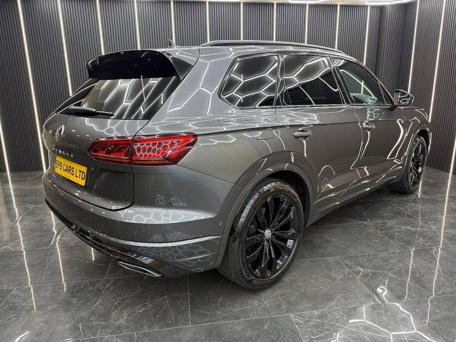 Used Volkswagen Touareg 2020 for sale - 76960331: Photo 8