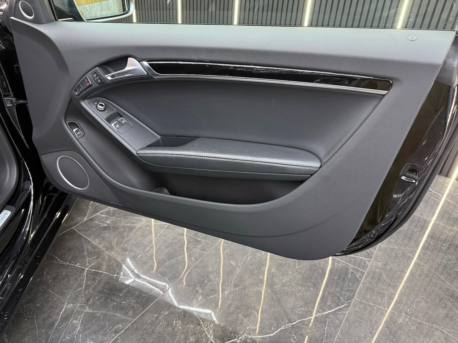 Used Audi RS5 2014 for sale - 76960332: Photo 37