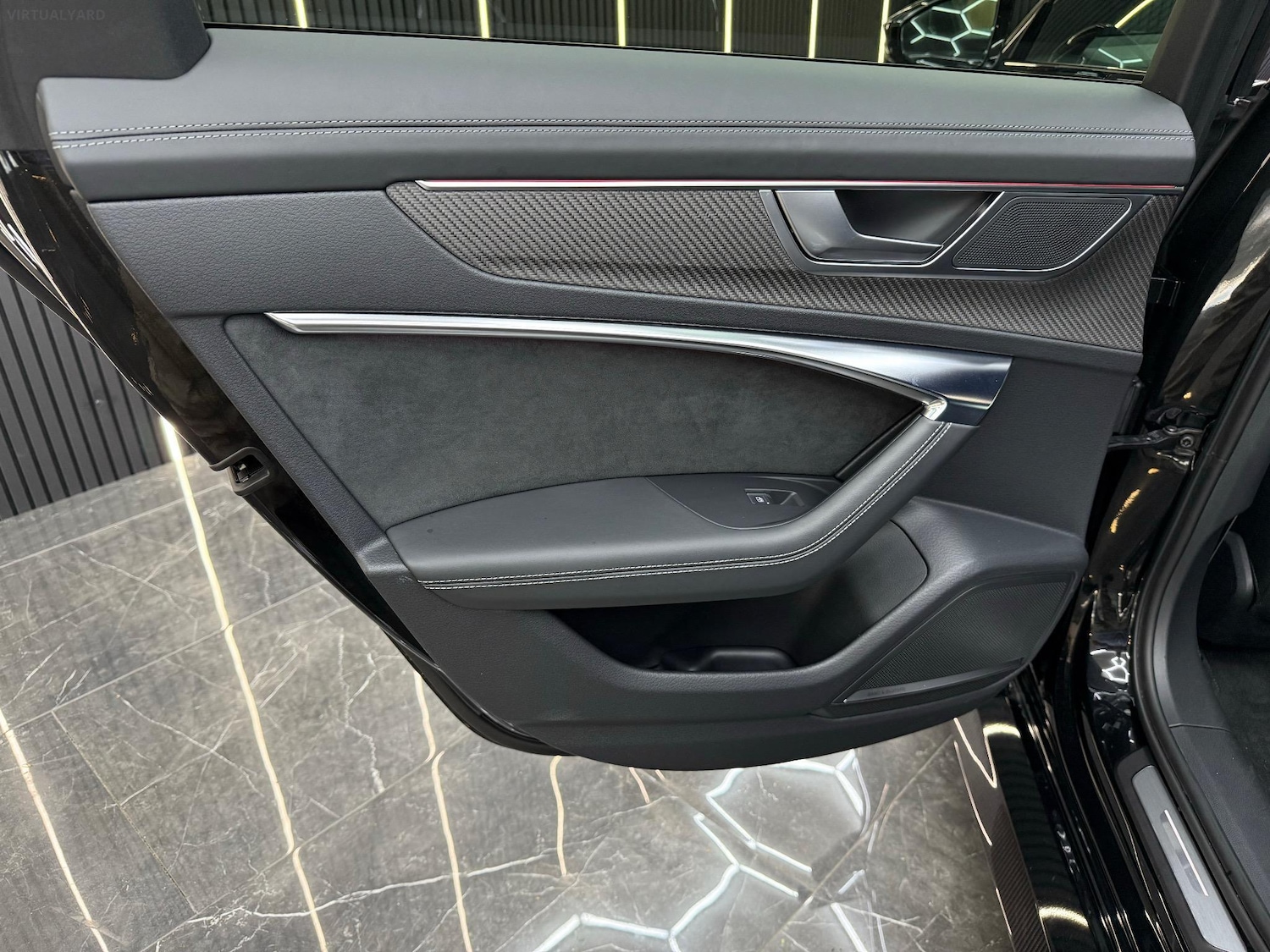 Used Audi RS6 2022 for sale - 76692927: Photo 37