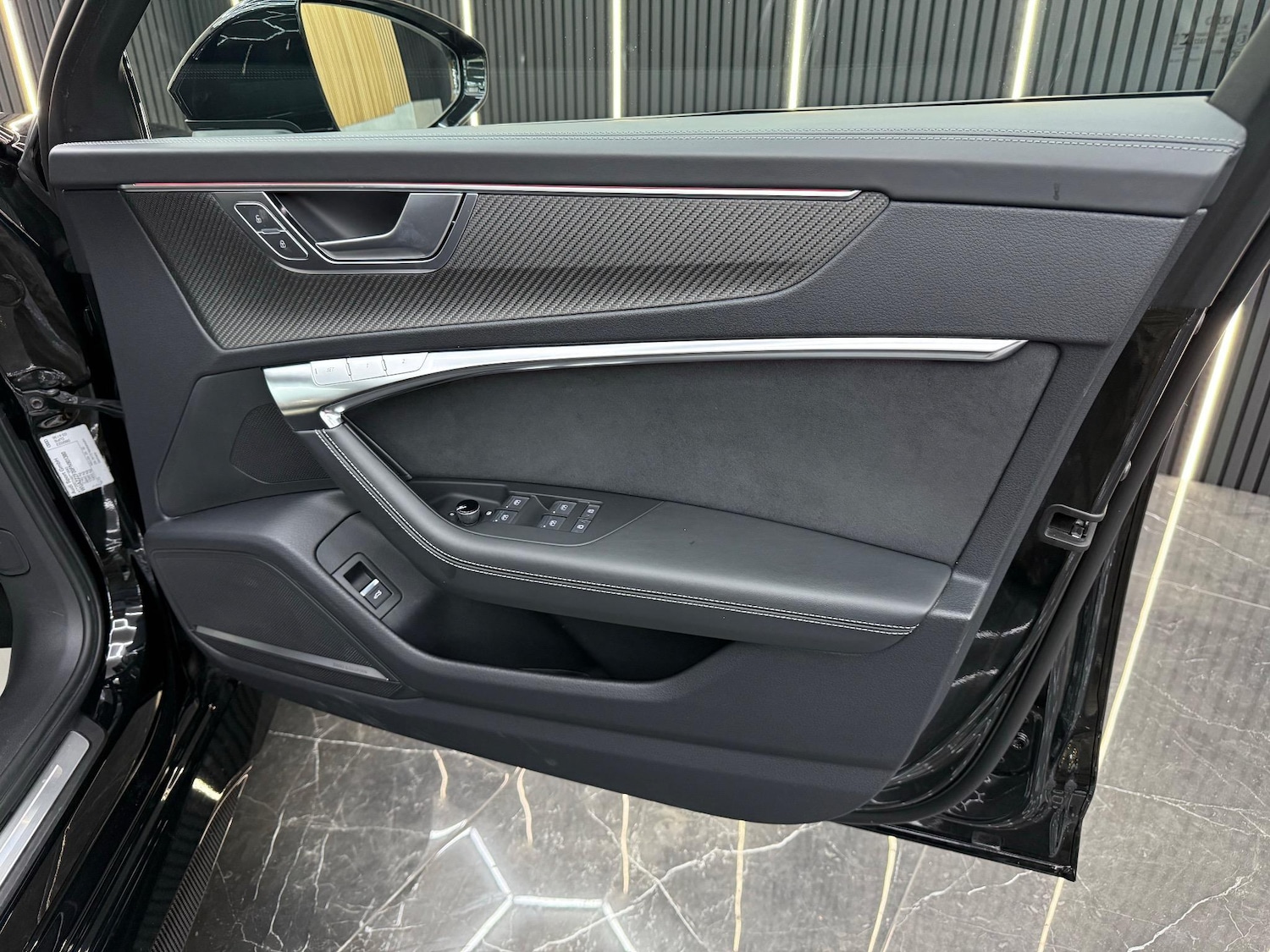 Used Audi RS6 2022 for sale - 76692927: Photo 38