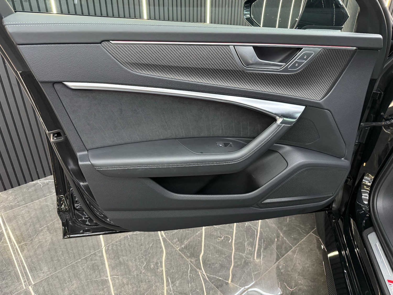 Used Audi RS6 2022 for sale - 76692927: Photo 39