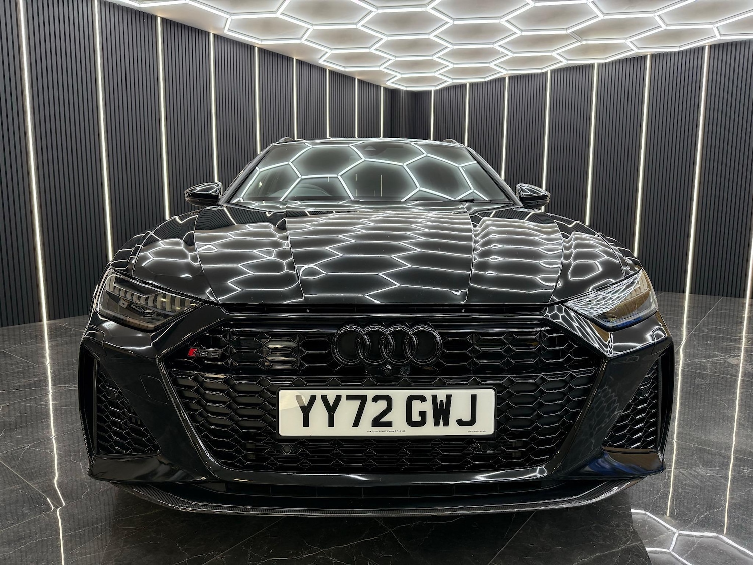 Used Audi RS6 2022 for sale - 76692927: Photo 7