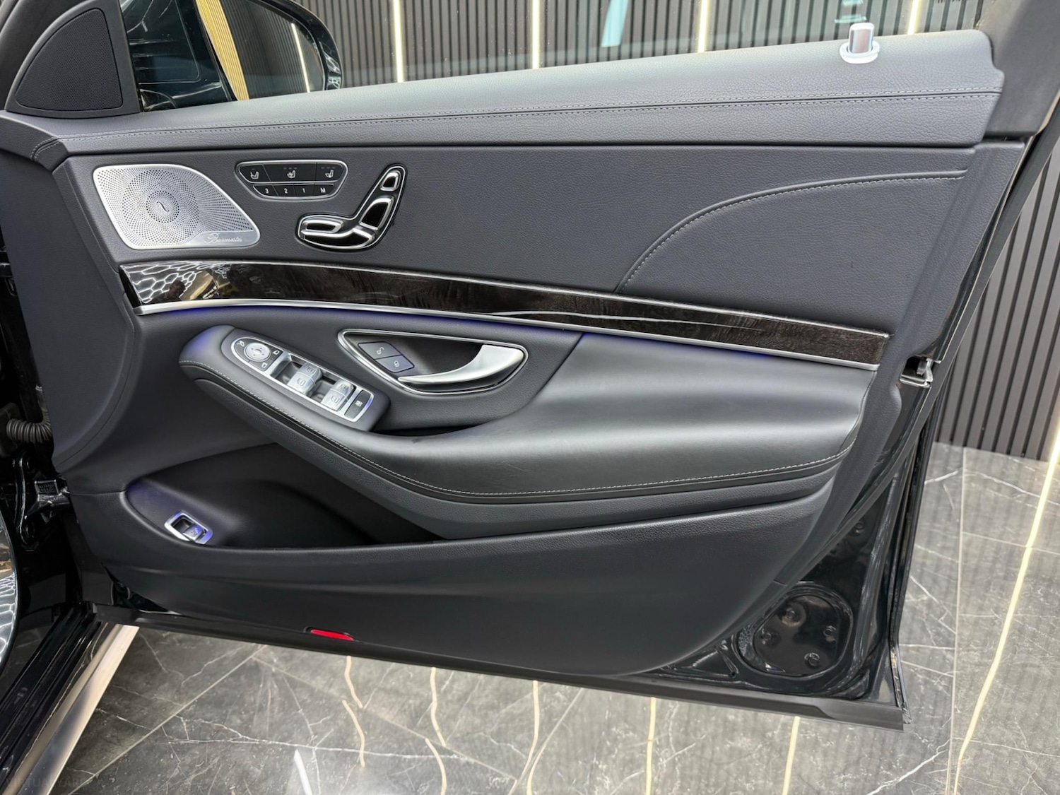 Used Mercedes-Benz S Class 2017 for sale - 76692926: Photo 19