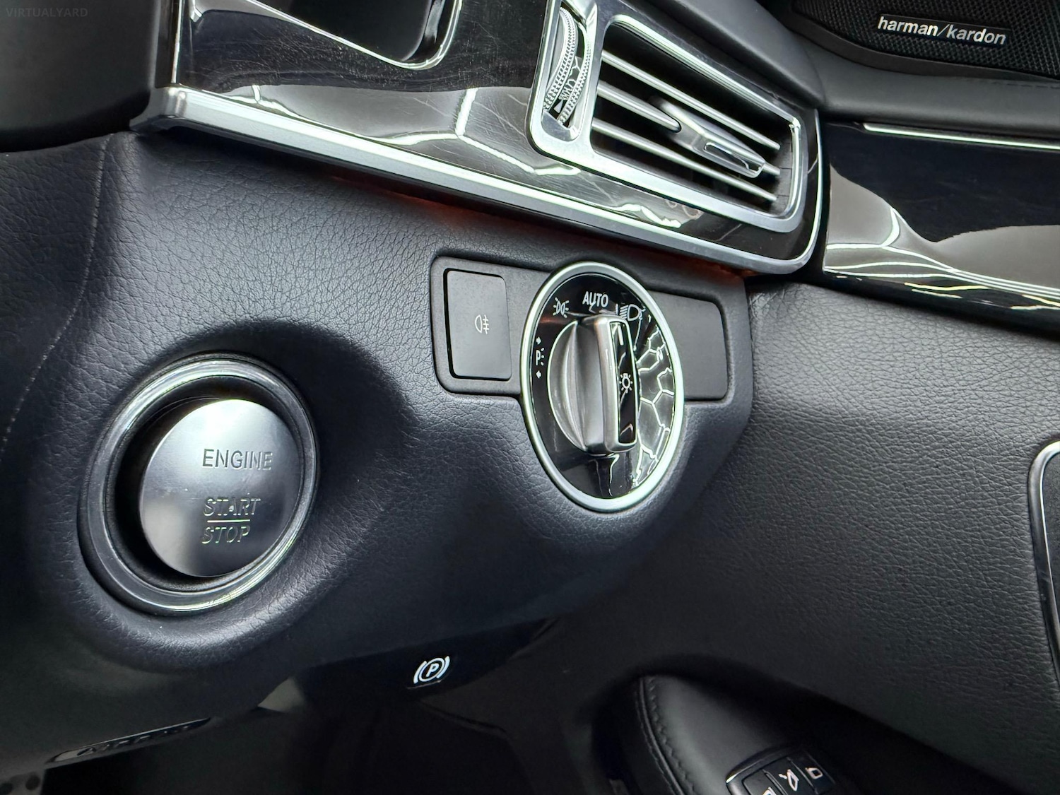 Used Mercedes-Benz E Class 2015 for sale - 76957069: Photo 18