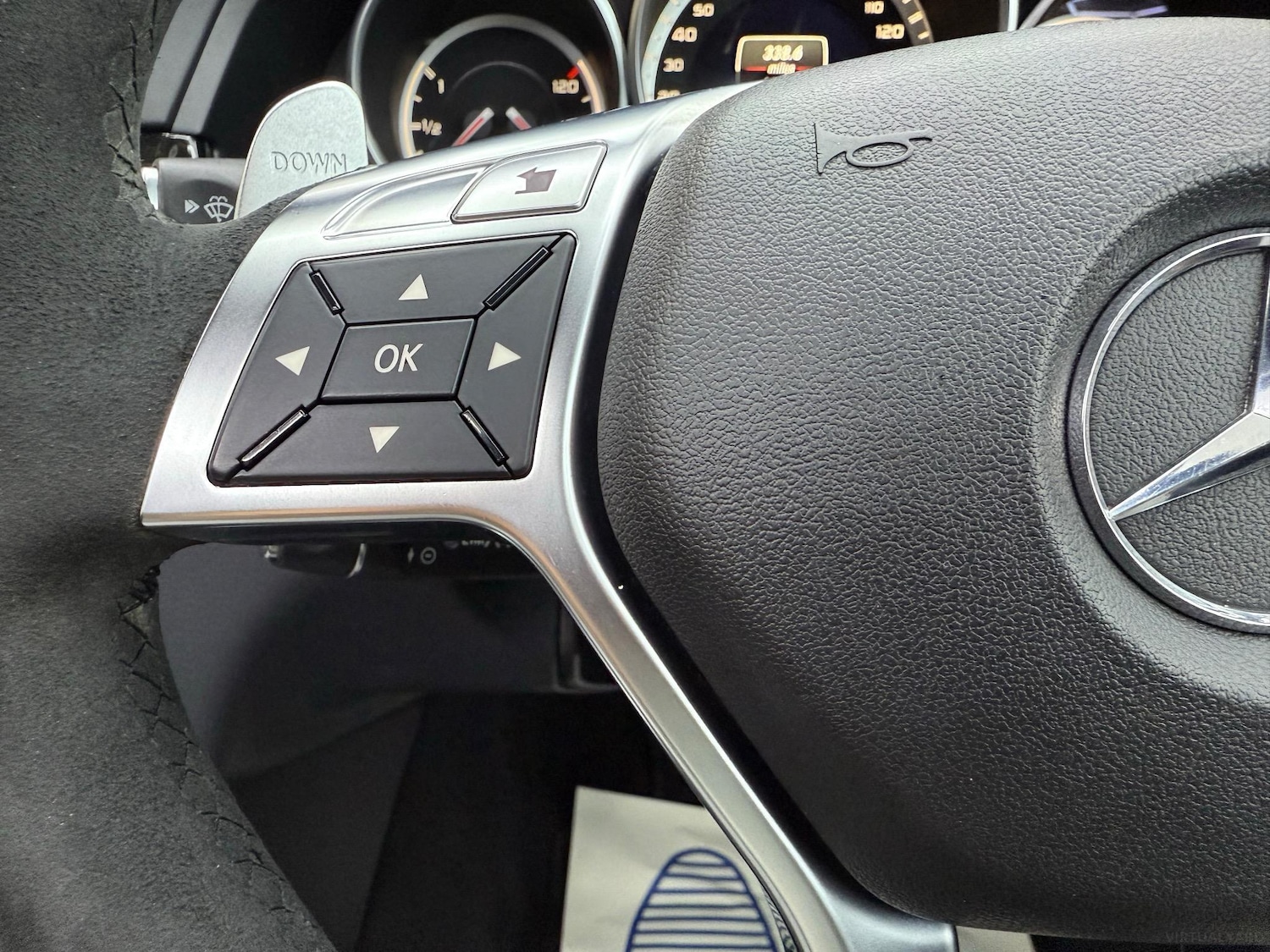 Used Mercedes-Benz E Class 2015 for sale - 76957069: Photo 19