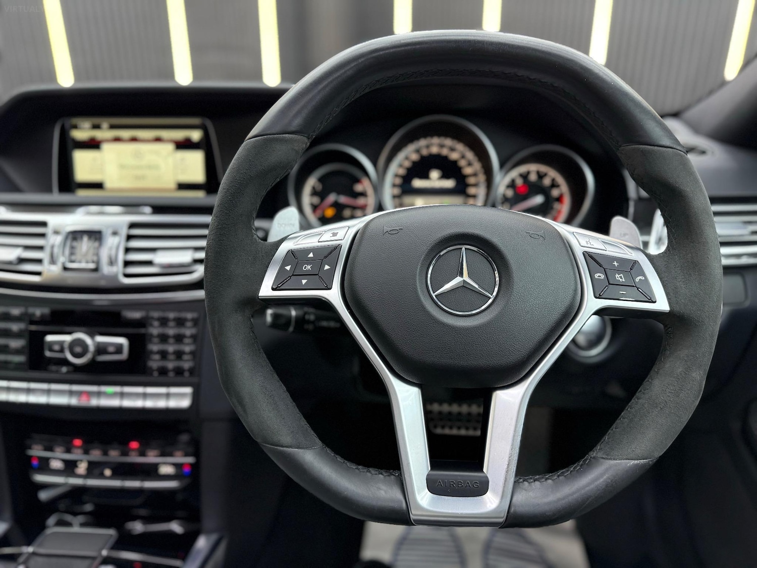 Used Mercedes-Benz E Class 2015 for sale - 76957069: Photo 3