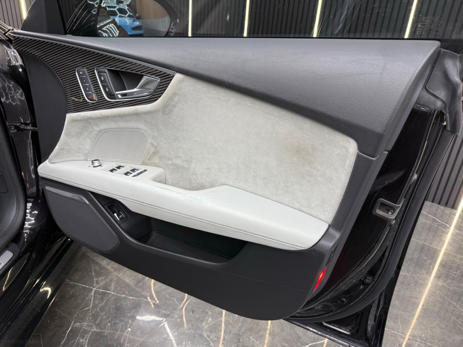 Used Audi RS7 2015 for sale - 78150447: Photo 27