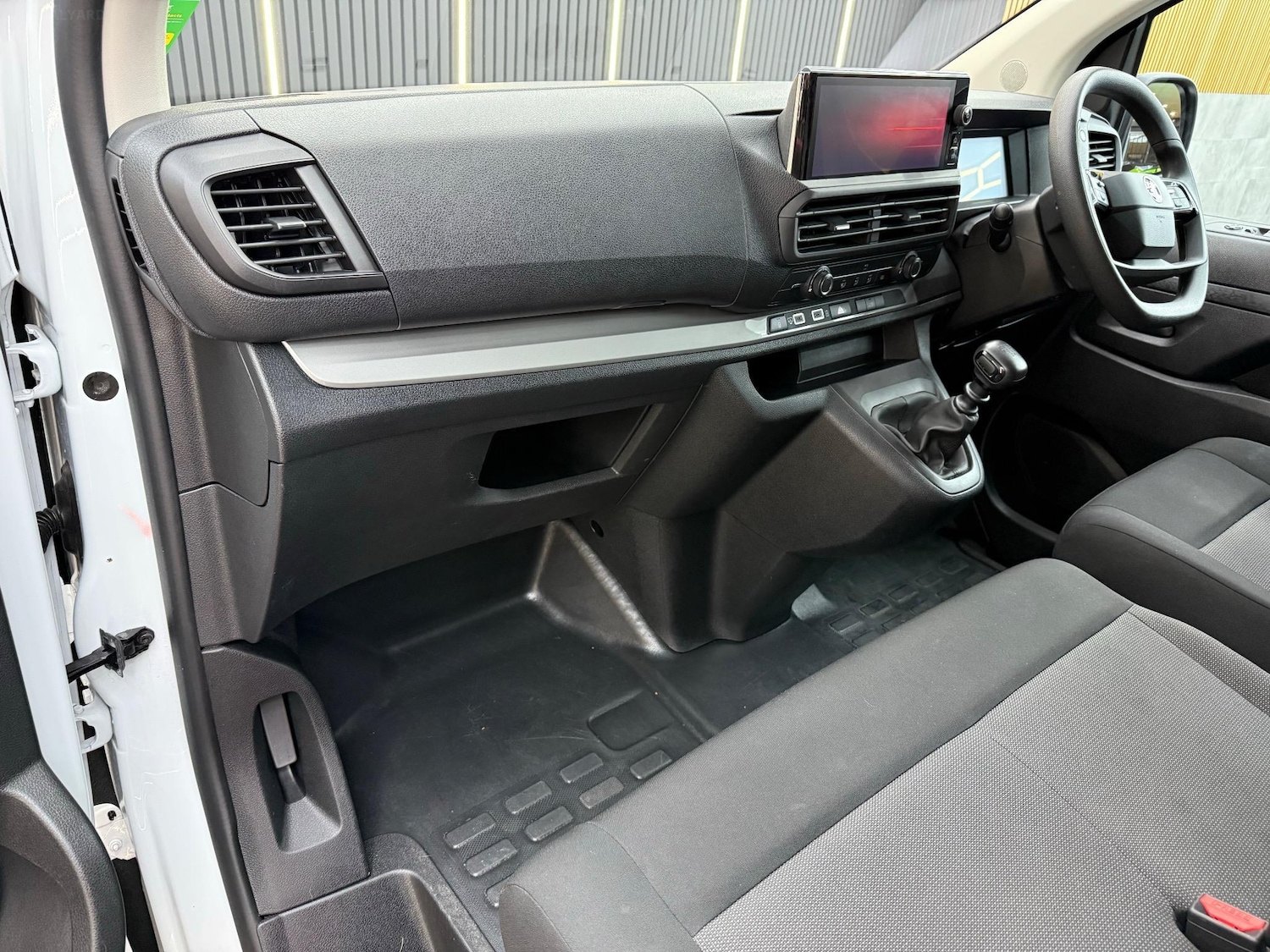 Used Vauxhall Vivaro 2024 for sale - 77296560: Photo 13