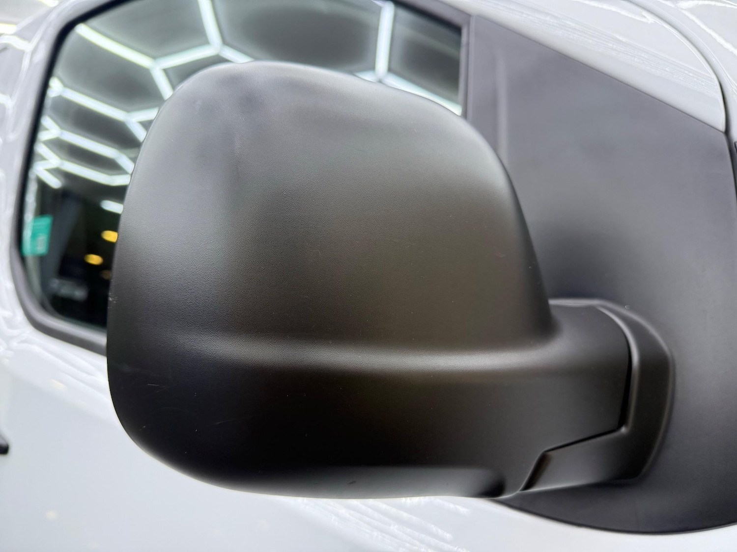 Used Vauxhall Vivaro 2024 for sale - 77296560: Photo 20