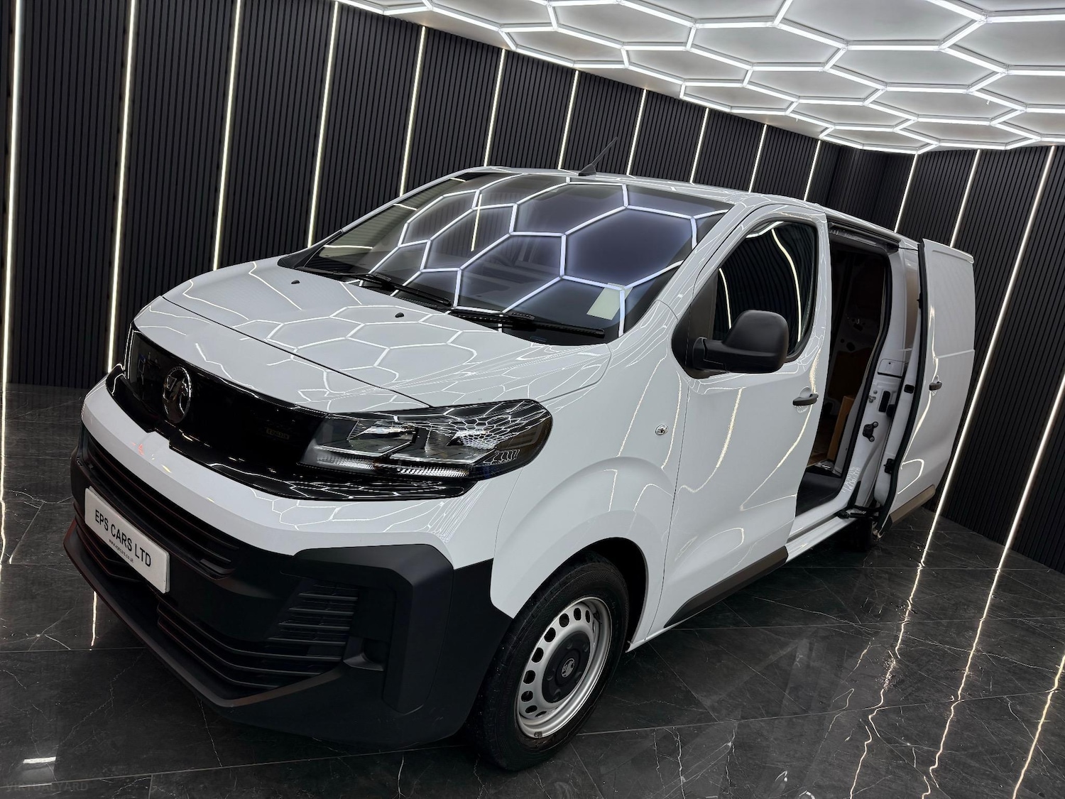 Used Vauxhall Vivaro 2024 for sale - 77296560: Photo 8