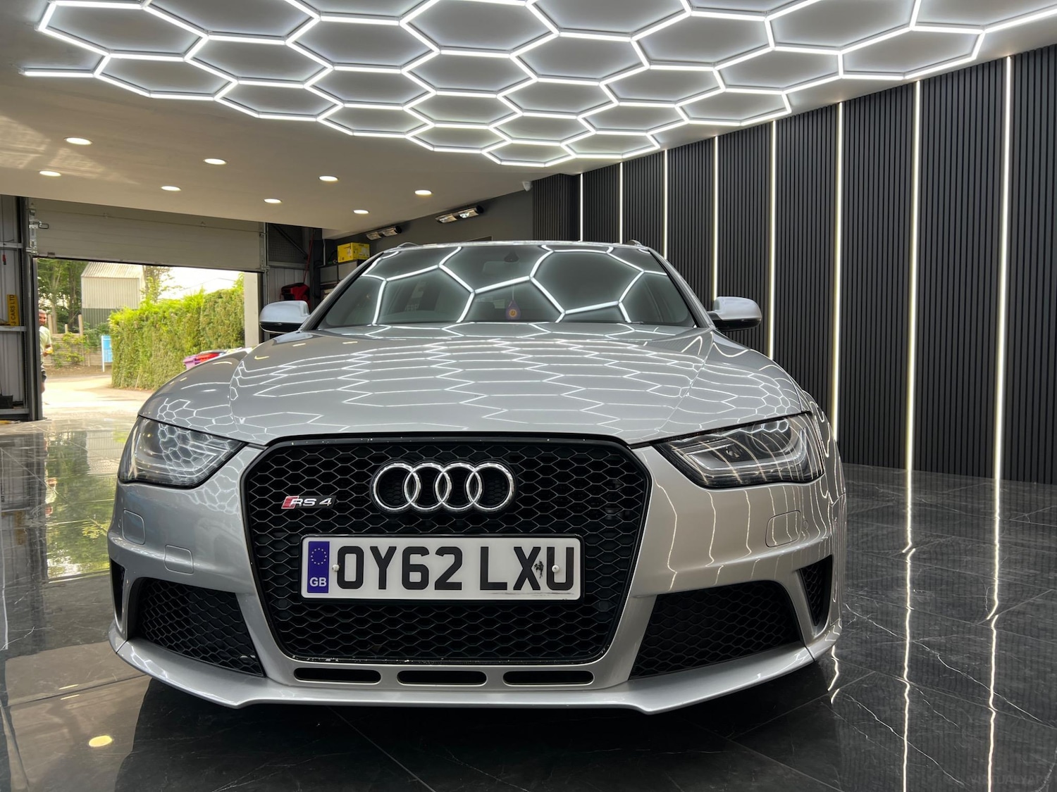 Used Audi RS4 2012 for sale - 76692922: Photo 5