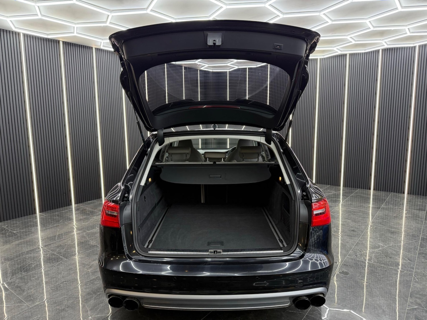 Used Audi A6 2014 for sale - 77353996: Photo 10