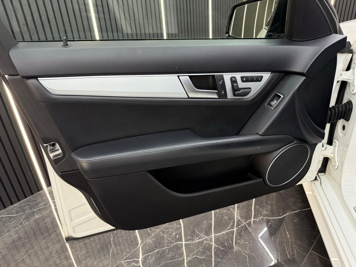 Used Mercedes-Benz C Class 2013 for sale - 76957075: Photo 23