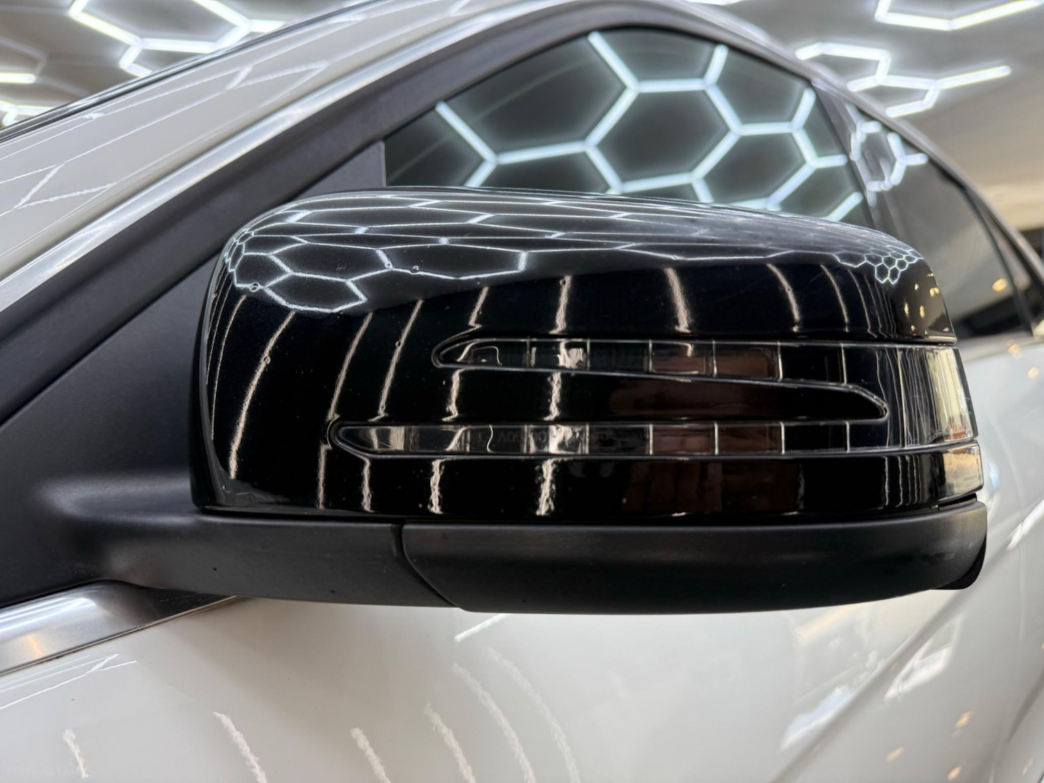 Used Mercedes-Benz C Class 2013 for sale - 76957075: Photo 24