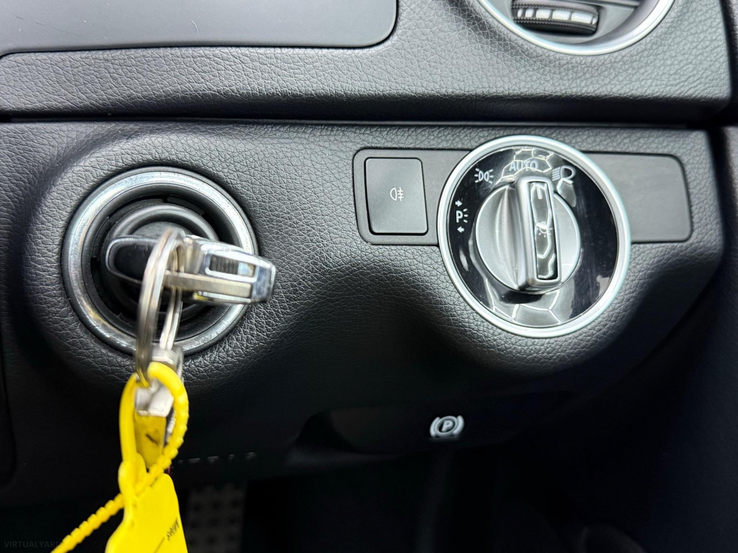 Used Mercedes-Benz C Class 2013 for sale - 76957075: Photo 29