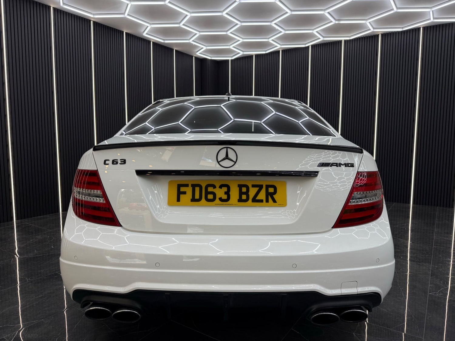 Used Mercedes-Benz C Class 2013 for sale - 76957075: Photo 8