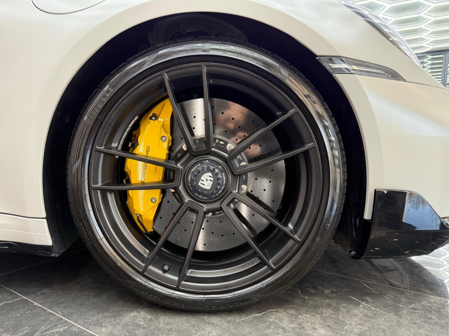 Used Porsche 911 2022 for sale - 76692916: Photo 45