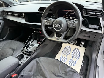 Used Audi RS3 2023 for sale - 77933636: Photo