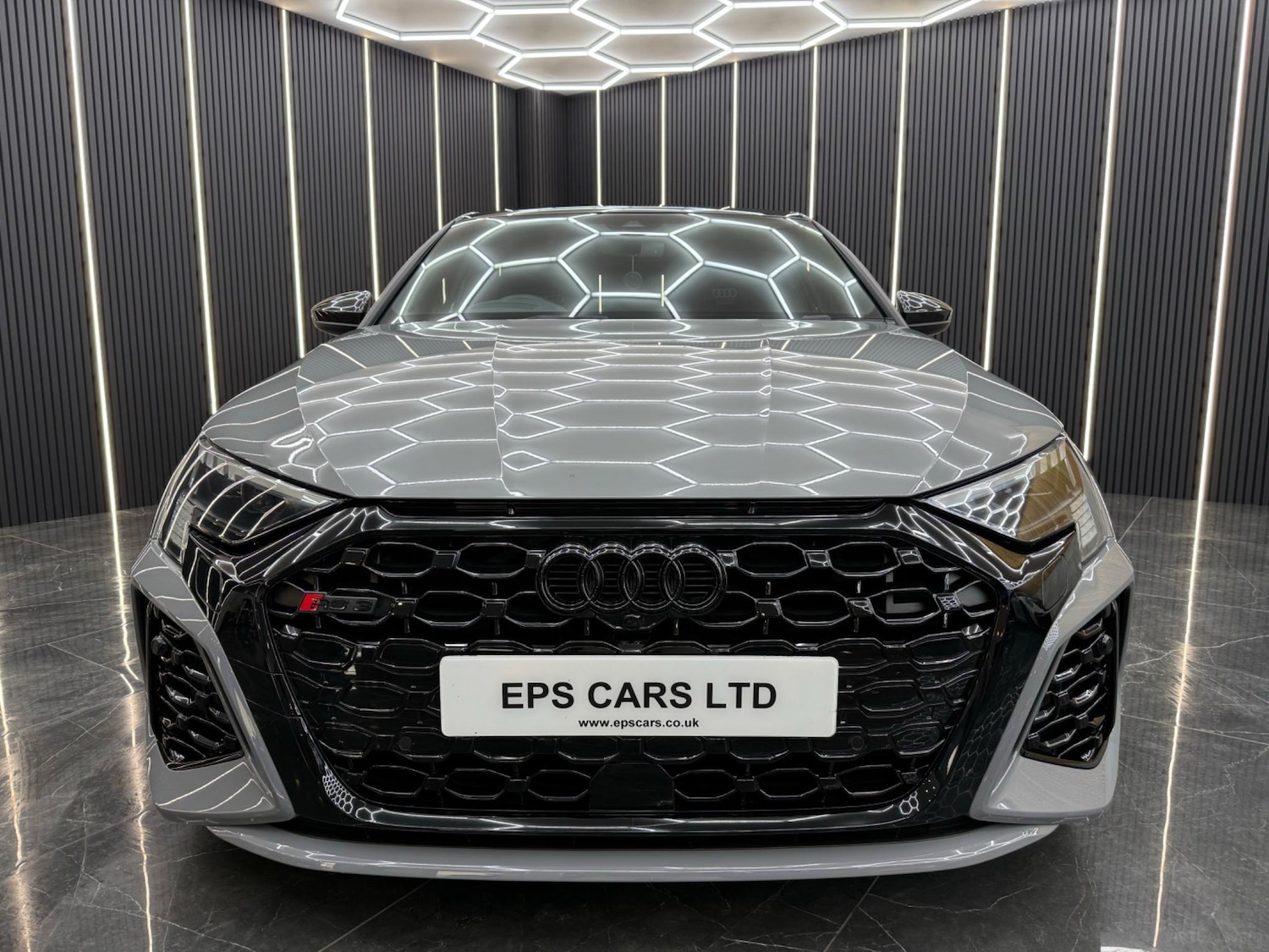 Used Audi RS3 2023 for sale - 77933636: Photo 5