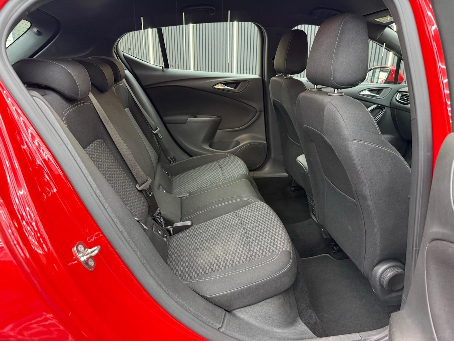 Used Vauxhall Astra 2017 for sale - 76957083: Photo 16