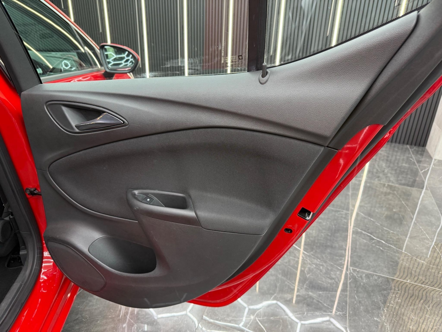 Used Vauxhall Astra 2017 for sale - 76957083: Photo 36