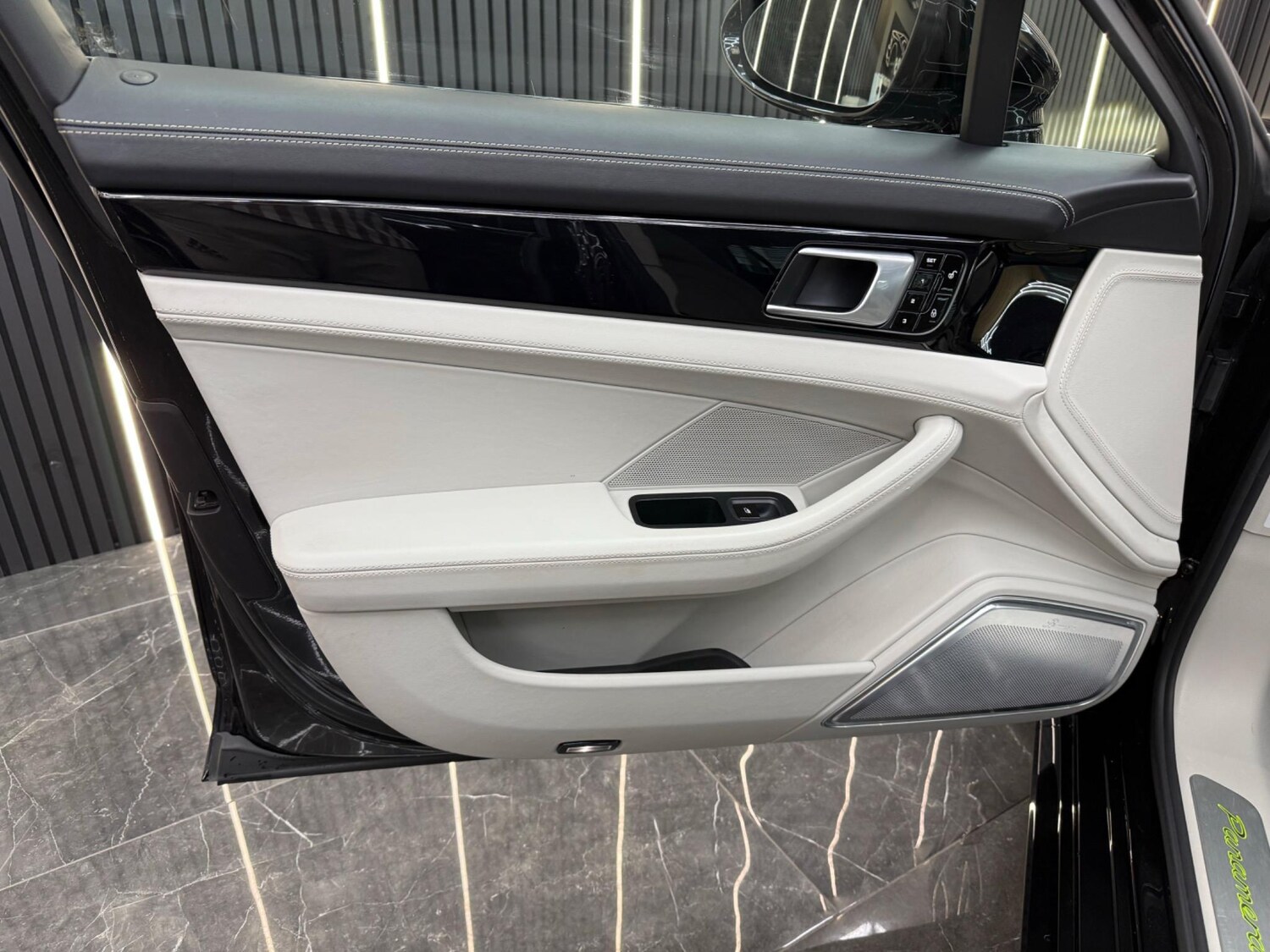 Used Porsche Panamera for sale - 78107061: Photo 39