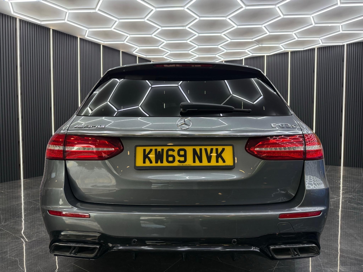 Used Mercedes-Benz E Class 2020 for sale - 76692932: Photo 24