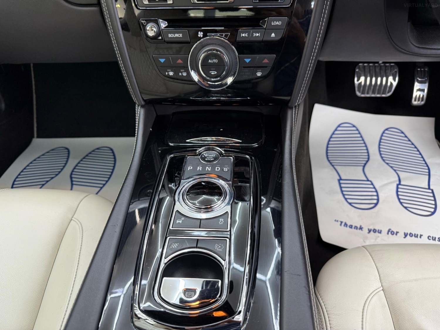 Used Jaguar XK 2014 for sale - 76692928: Photo 16