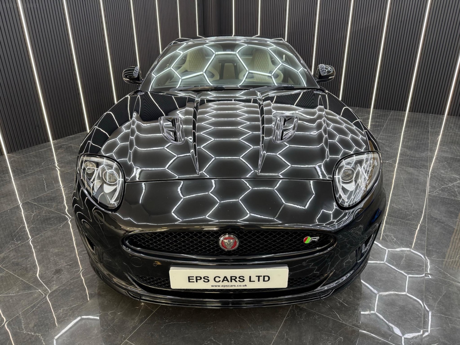 Used Jaguar XK 2014 for sale - 76692928: Photo 4