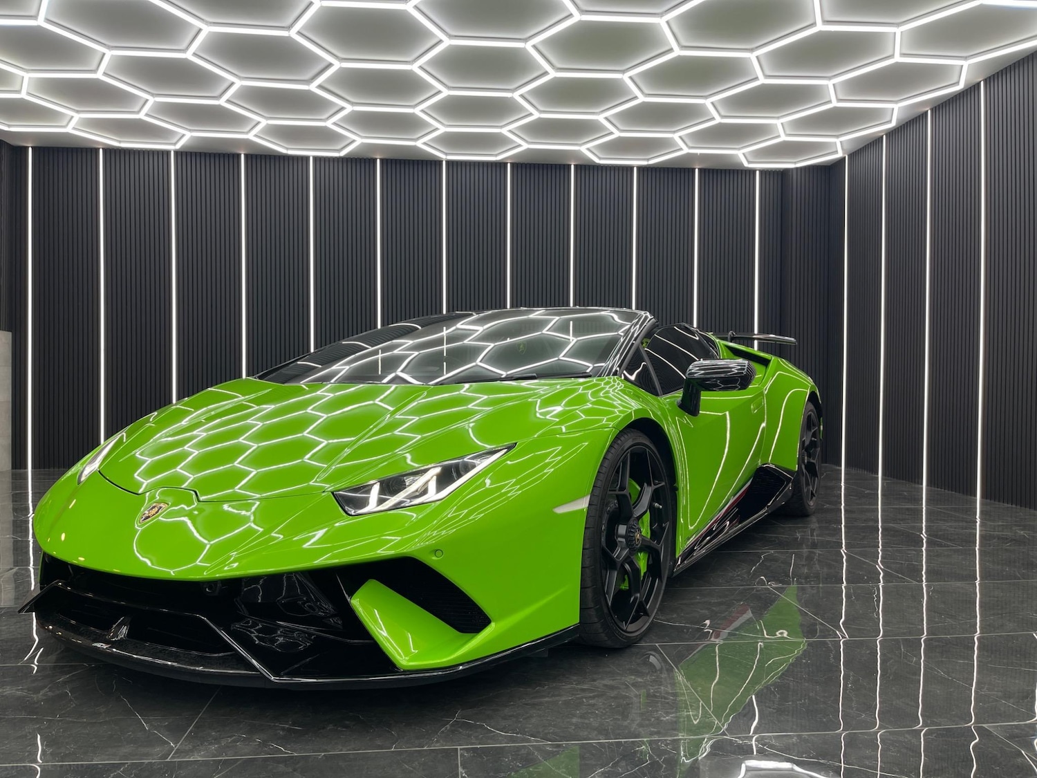 Used Lamborghini Huracan 2019 for sale - 76957078: Photo 16