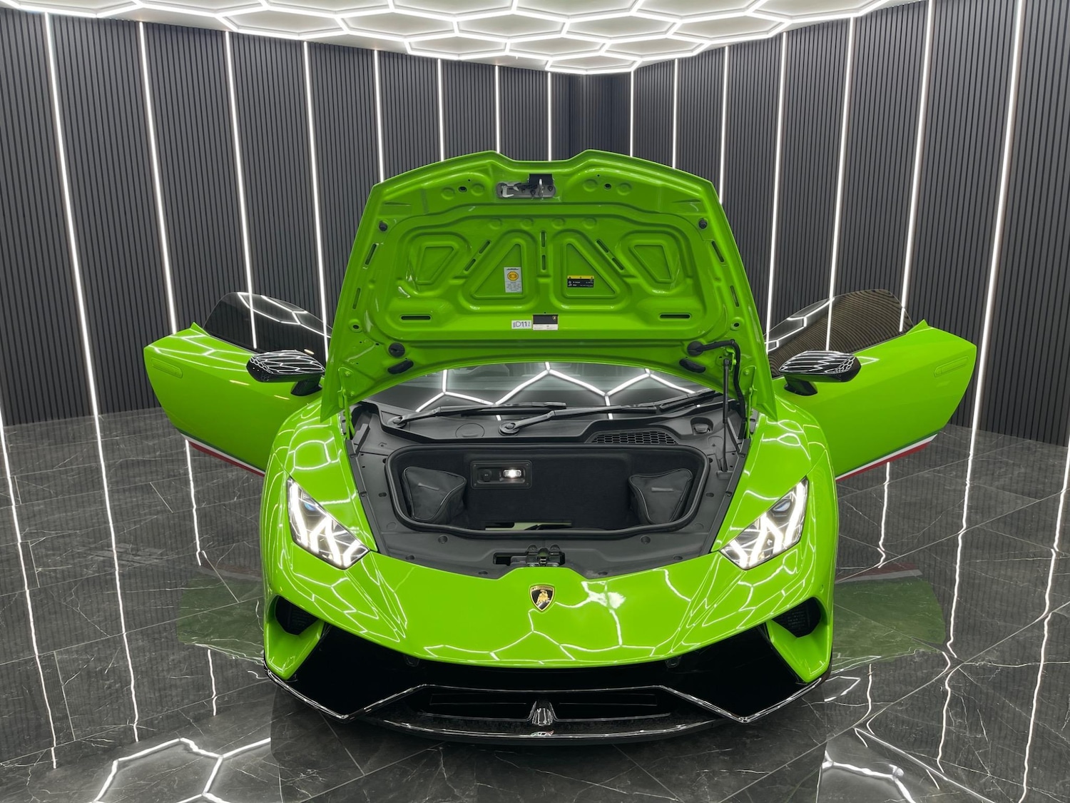 Used Lamborghini Huracan 2019 for sale - 76957078: Photo 24