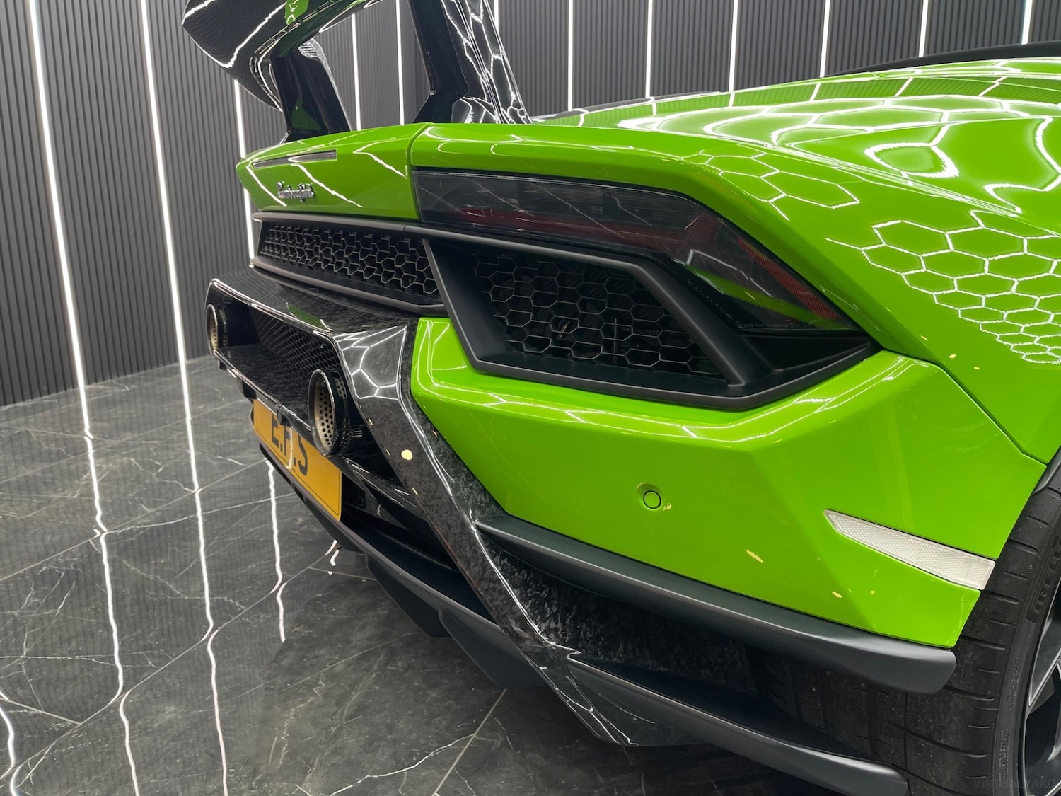 Used Lamborghini Huracan 2019 for sale - 76957078: Photo 35