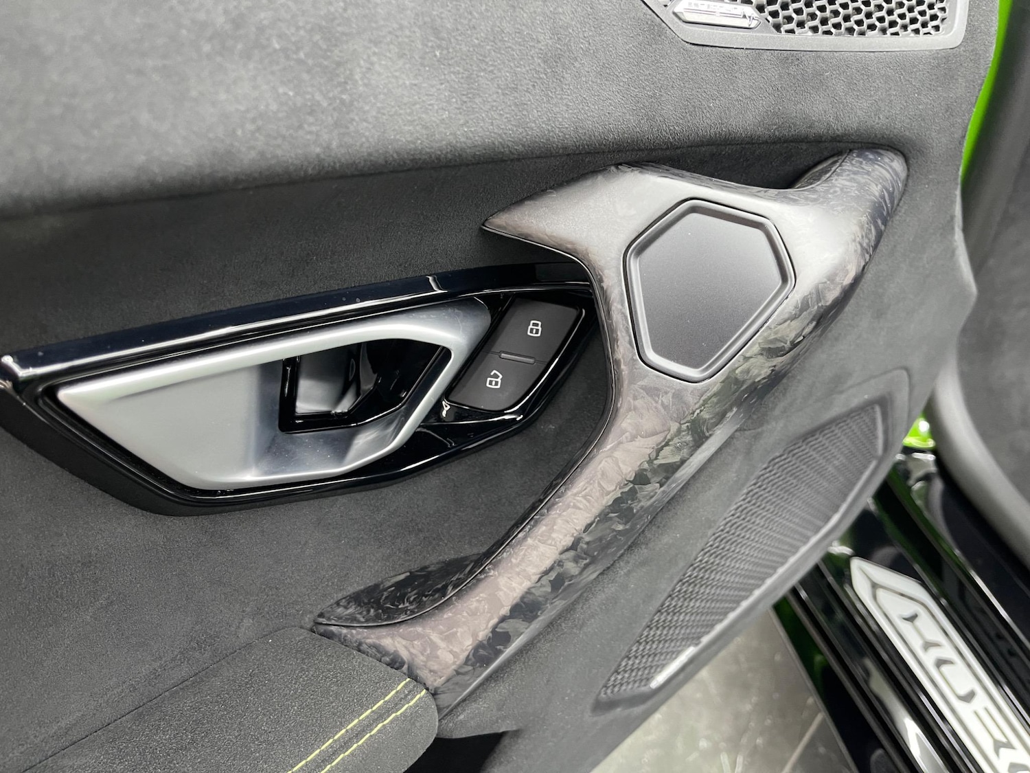 Used Lamborghini Huracan 2019 for sale - 76957078: Photo 53