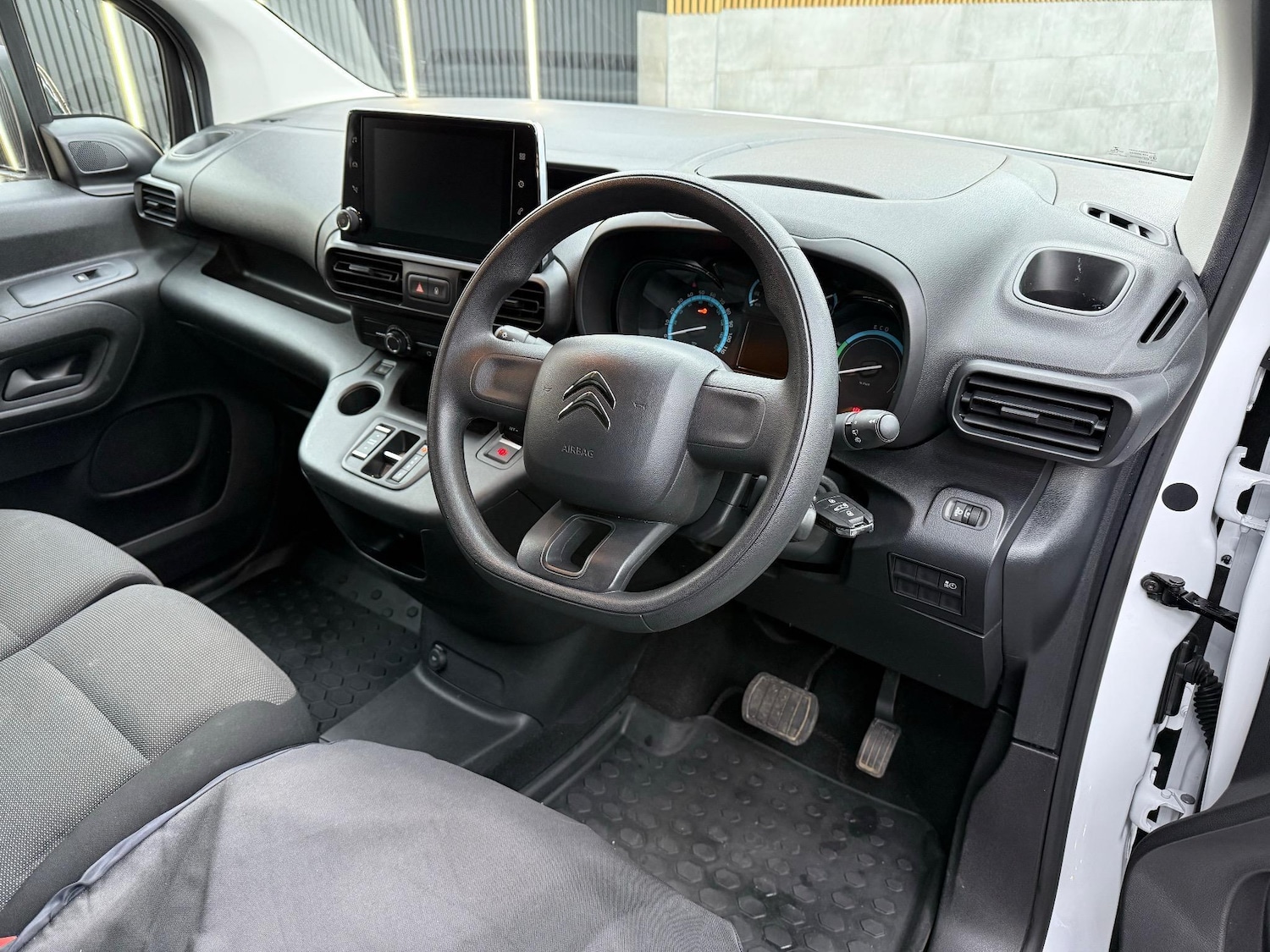 Used Citroen Berlingo 2022 for sale - 76957072: Photo 3