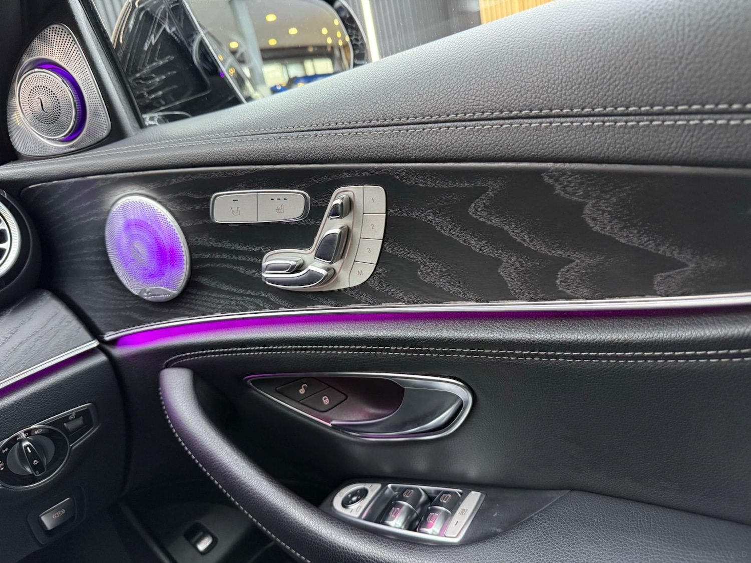 Used Mercedes-Benz E Class 2020 for sale - 76692924: Photo 14