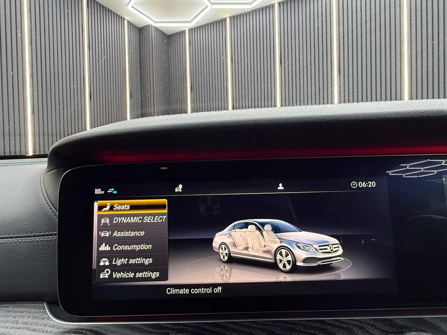 Used Mercedes-Benz E Class 2020 for sale - 76692924: Photo 29